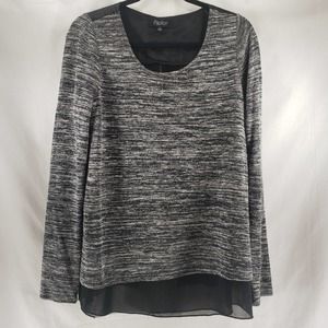 Papillon Round Neck Pullover Top Size Size Small Gray & Black Long Sleeve Layer